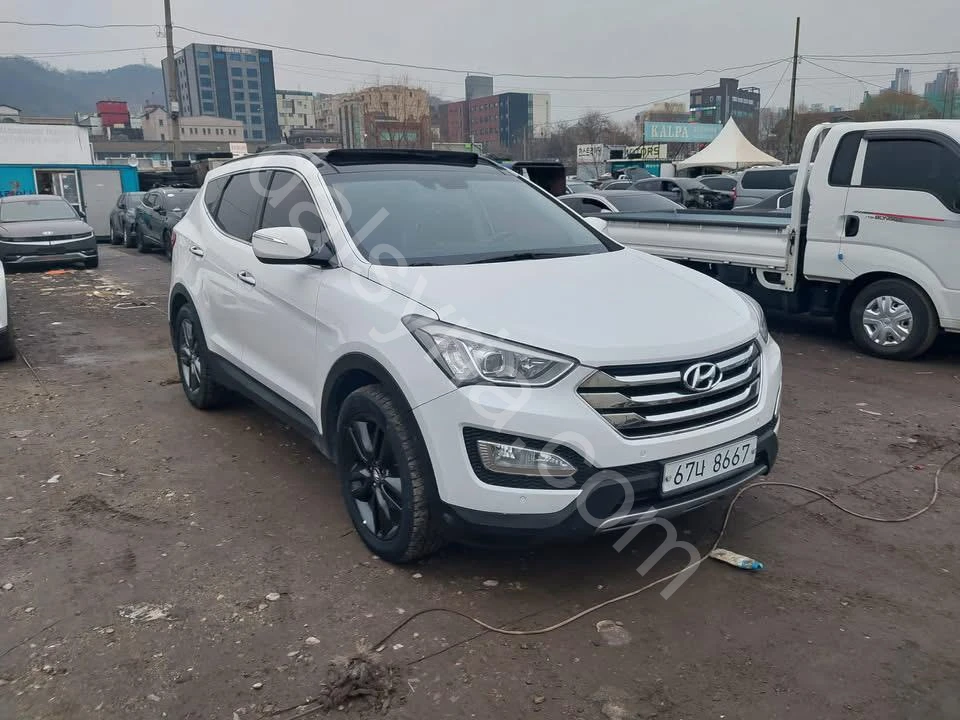 للبيع هيونداي سنتافبه 2013 