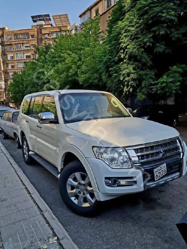 للبيع ميتسوبيشي باجيرو 2019 