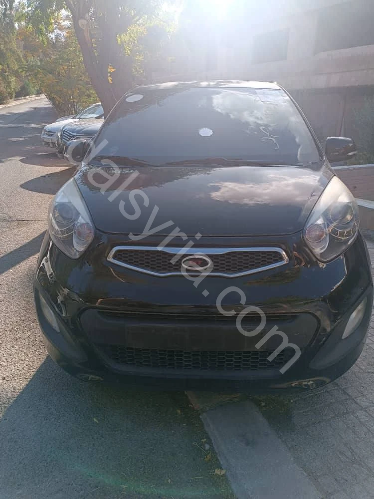 للبيع كيا بيكانتو 2012