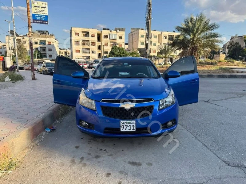 للبيع شفر كروز 2011