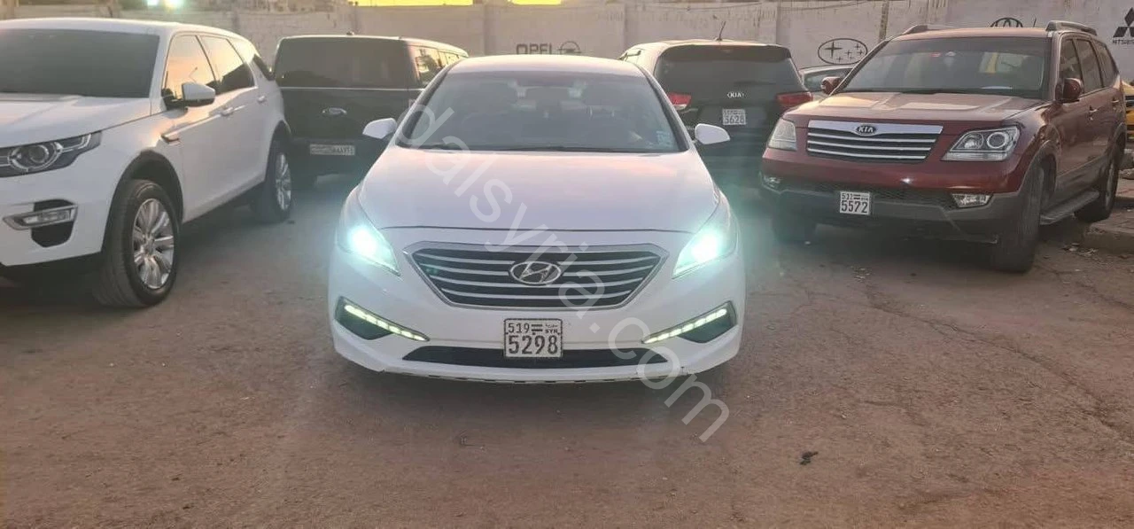 للبيع هيونداي سوناتا 2015