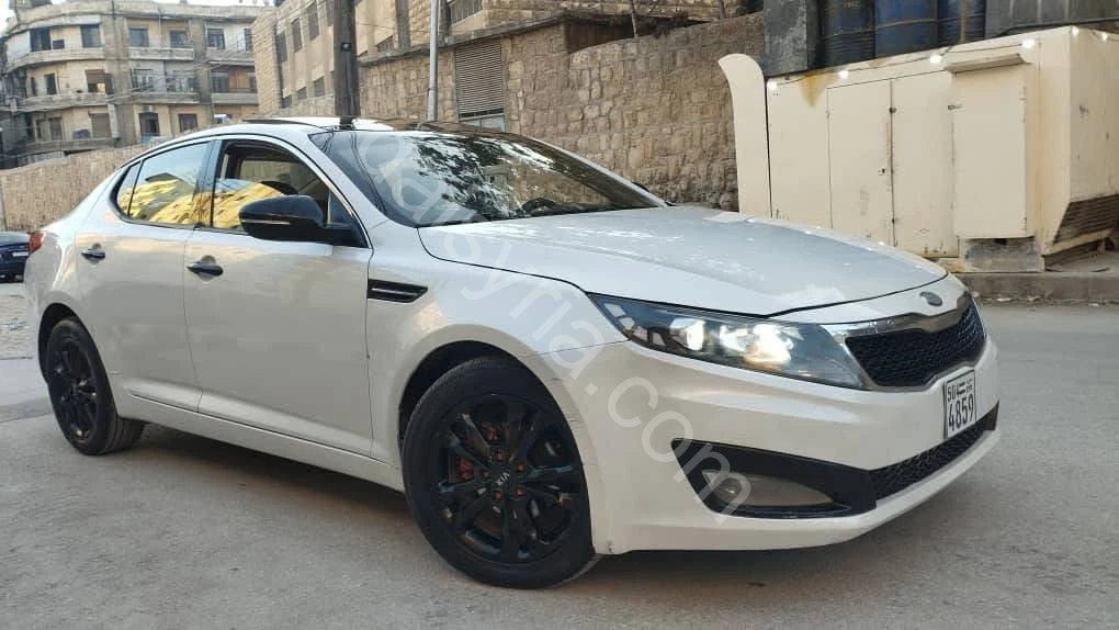 لليبع كيا K5 2013