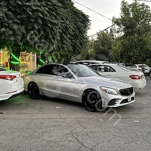 للبيع مرسيدس c300 2017