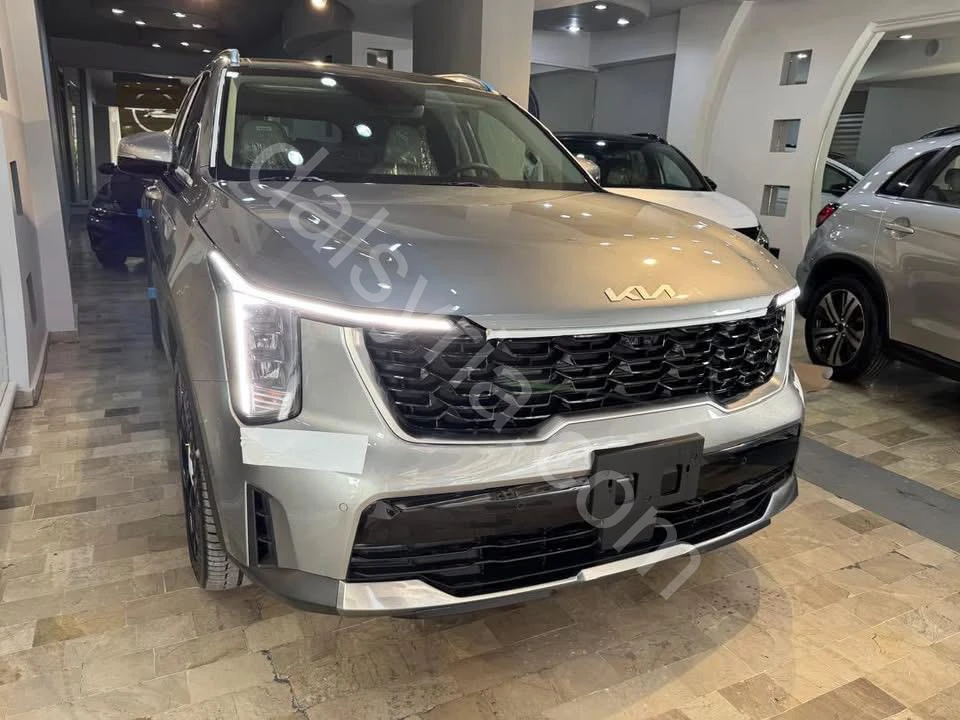 للبيع كيا سورينتو 2025 