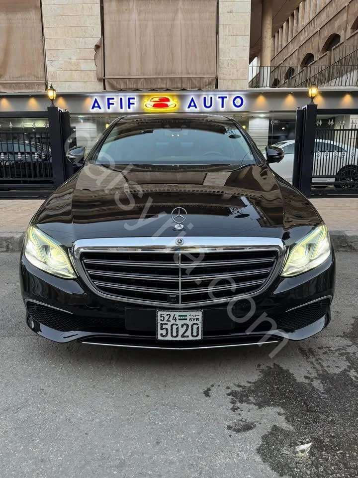 للبيع مرسيدس e300 بنز 2017 