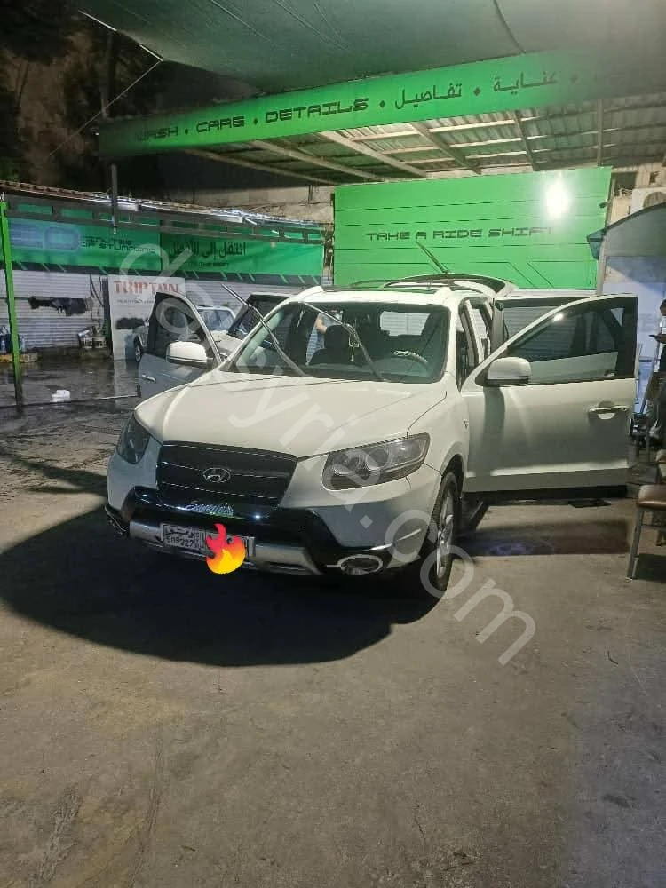 للبيع هيونداي ستاريا 2007