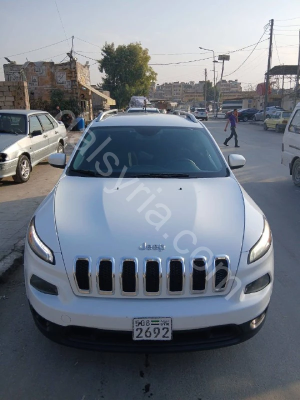 للبيع جيب شيروكي 2014 