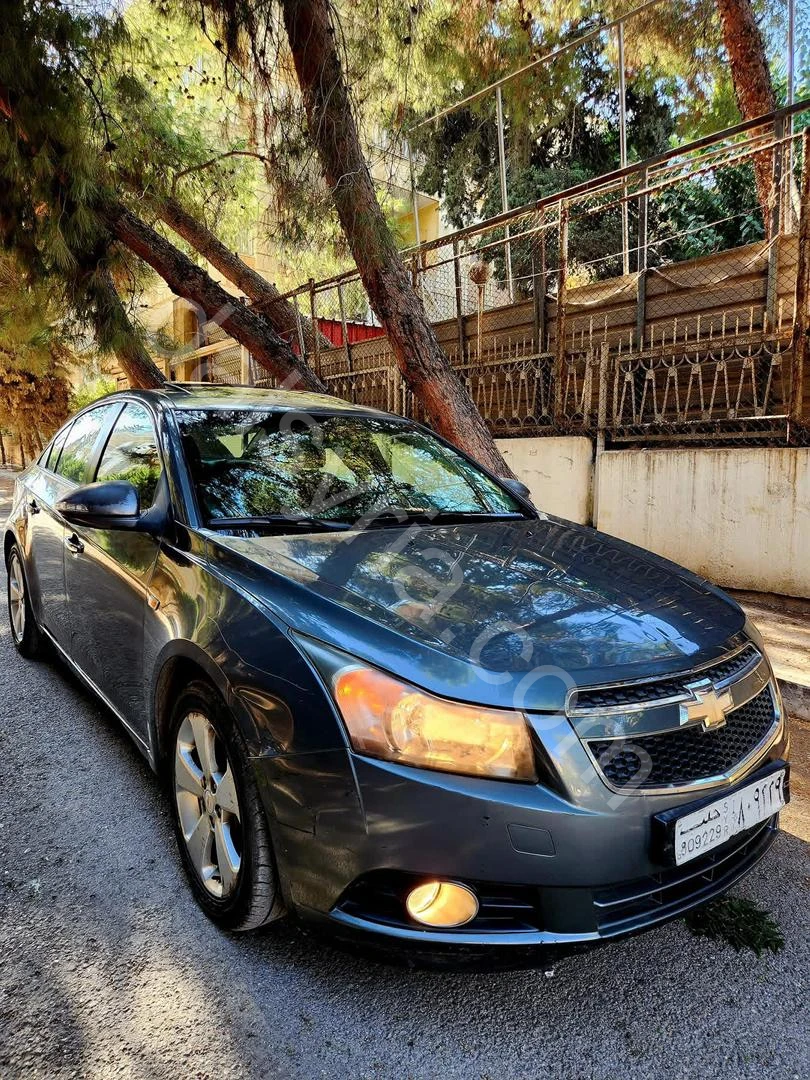 للبيع شفرليه كروز 2010