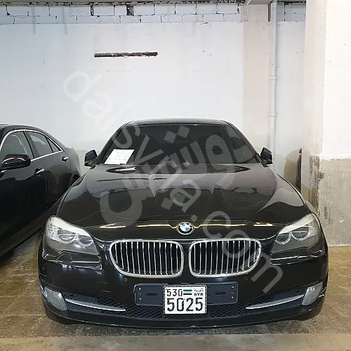 للبيع بي ام 528i 2011 