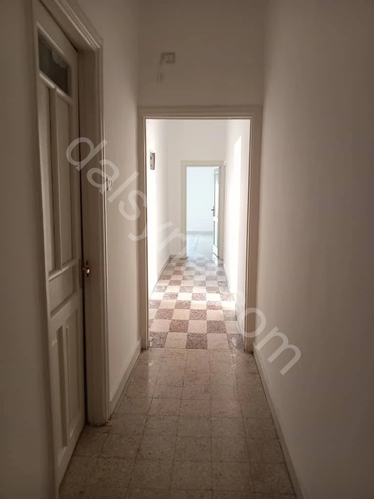 للبيع شقة 160 م في باب النصر