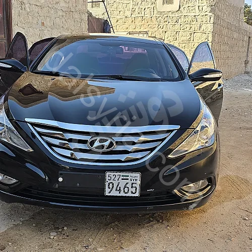 للبيع هيونداي سوناتا 2011