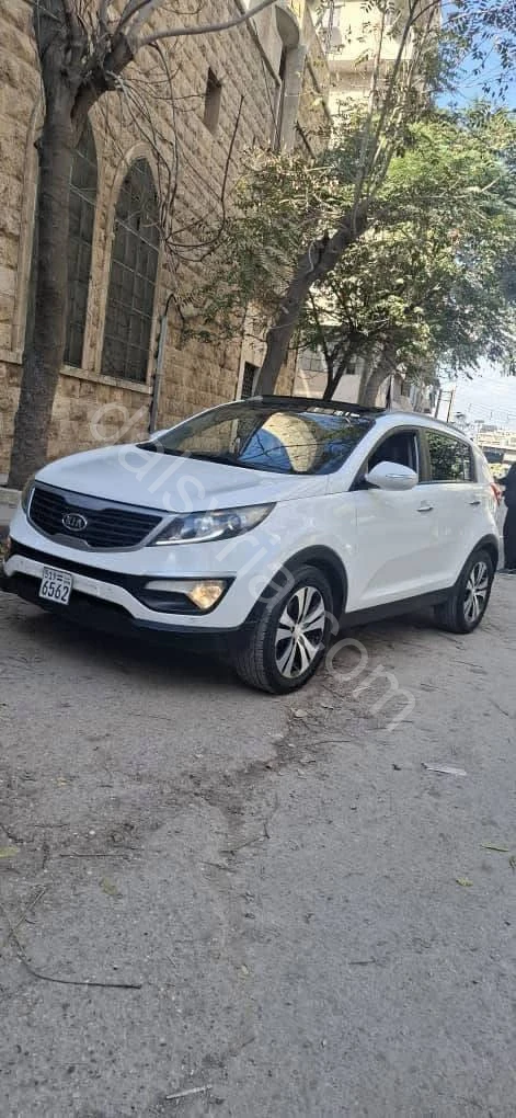 للبيع كيا سبورتاج ار 2012