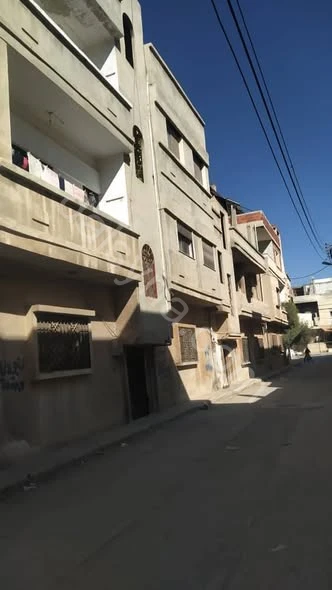 للبيع بناء في كرم الزيتون