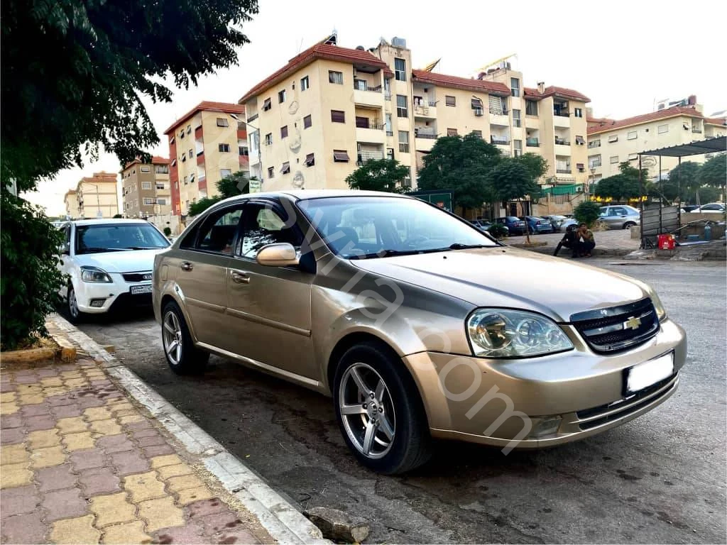 للبيع شيفورليه اوبترا 2006