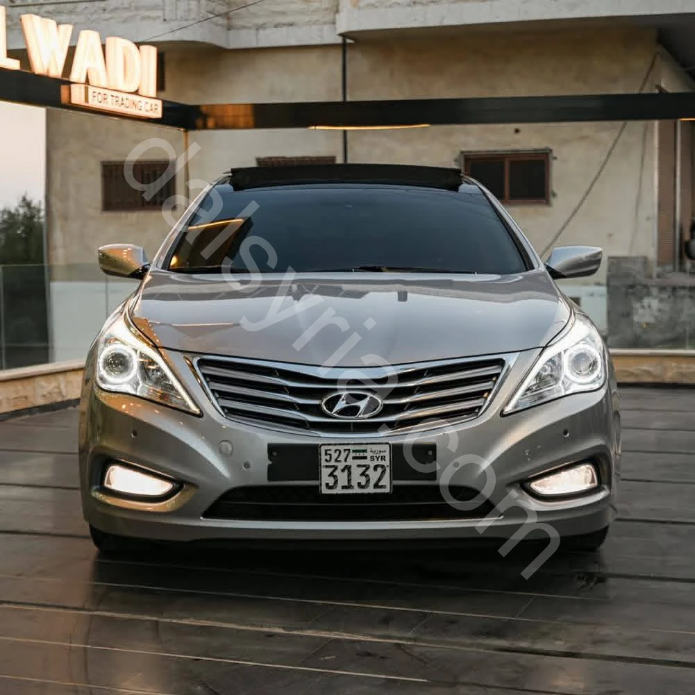 للبيع هيونداي ازيرا 2011