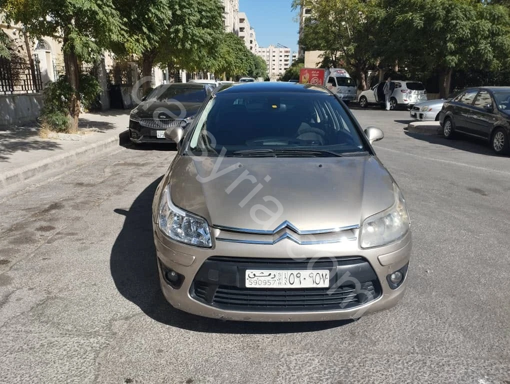 للبيع ستروين C4 2009