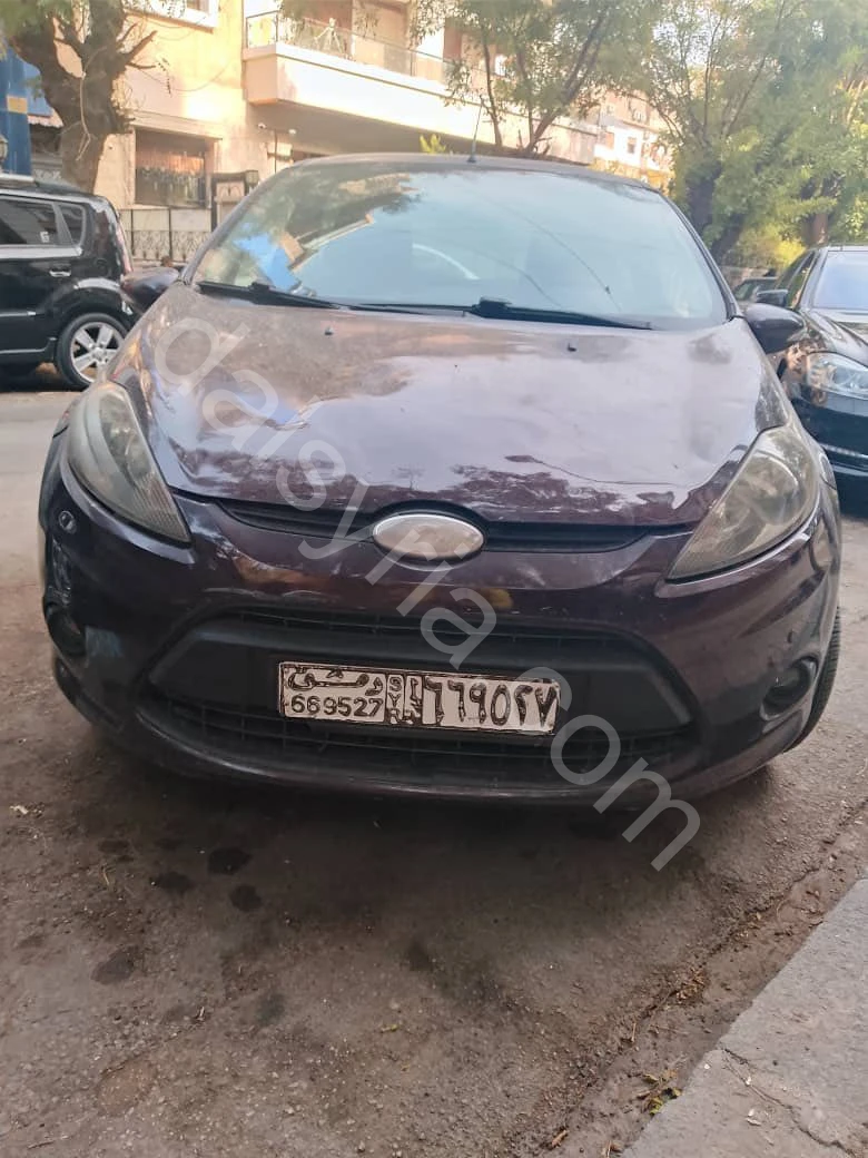 للبيع فورد فيستا 2009