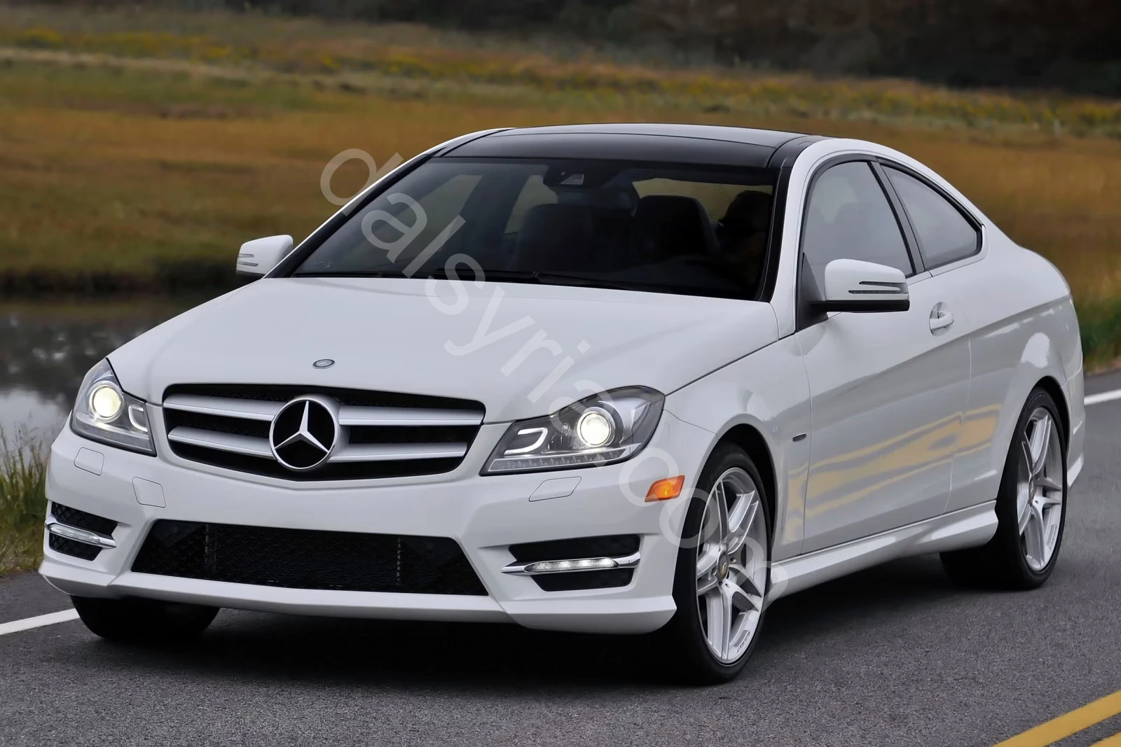 مطلوب مرسيدس C300 2015