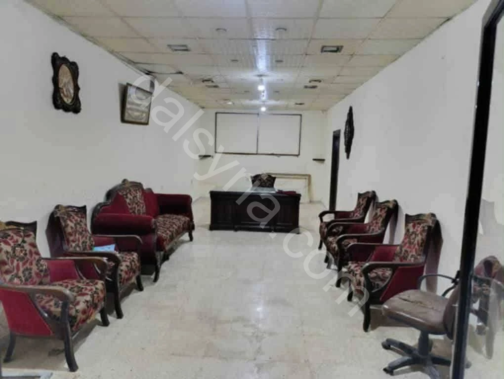 للبيع محل 50 م في صلاح الدين