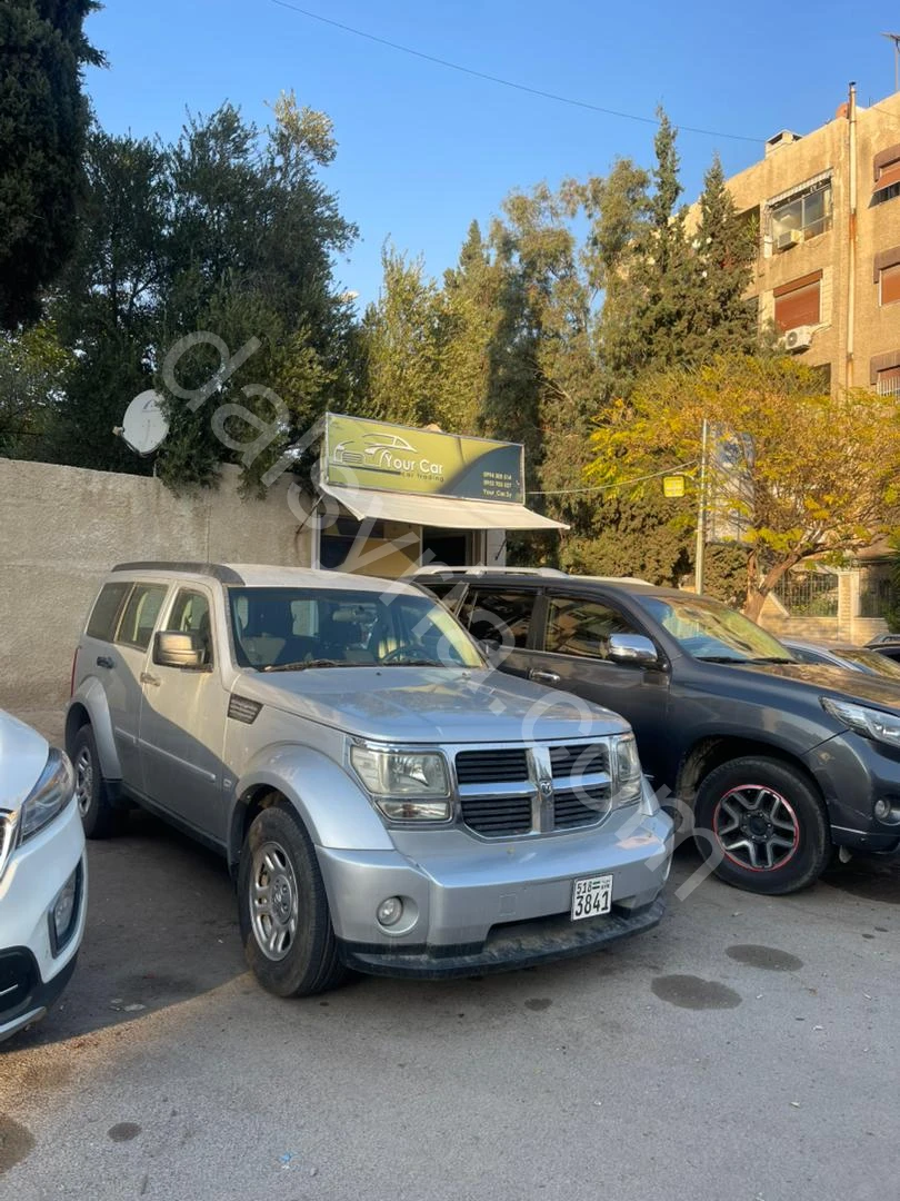 للبيع دودج نيترو 2012