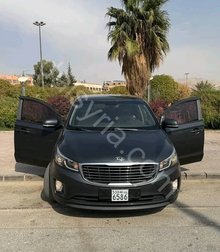 للبيع كيا كرنفال 2017 وارد كوري
