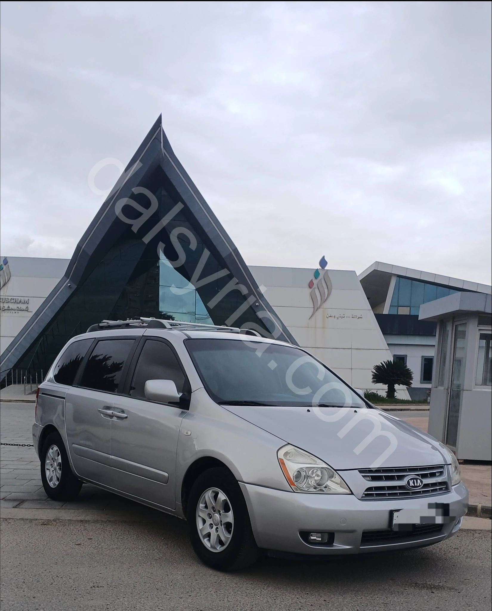 Kia sedona موديل 2007