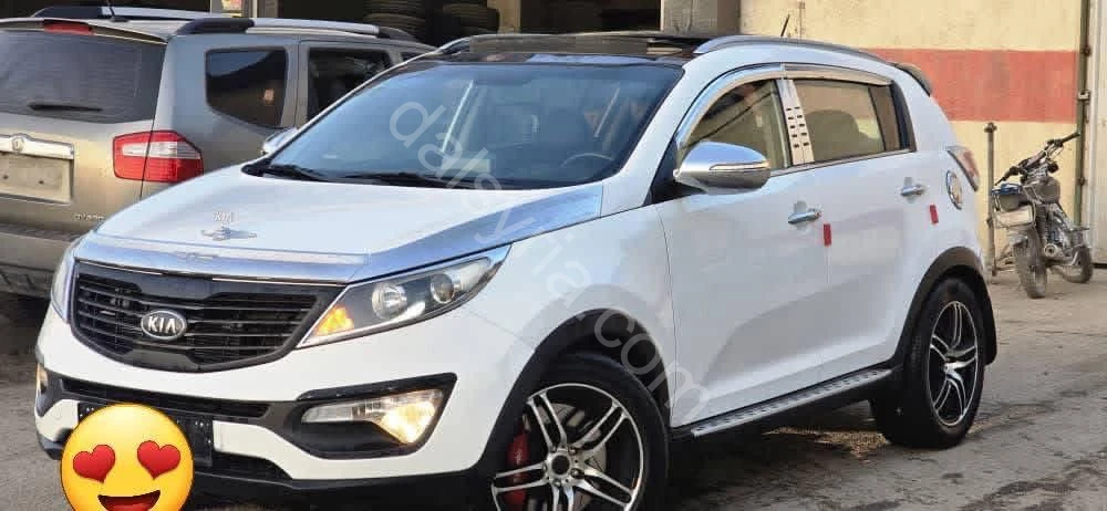 للبيع كيا سبورتاج 2011