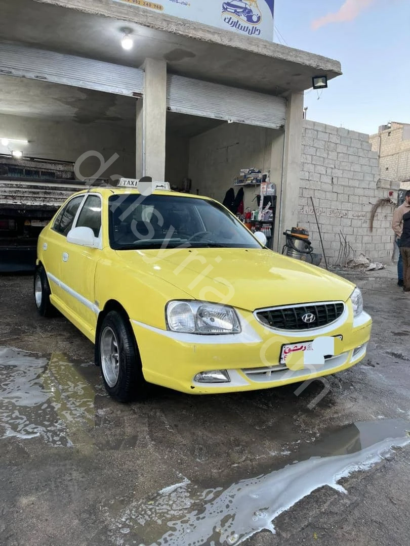 للبيع هيونداي فيرنا 2009