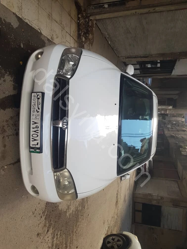 للبيع كيا سيفيا 2002