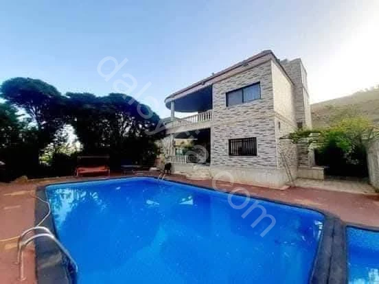 للبيع مزرعة 2500 م في تكية الزبداني