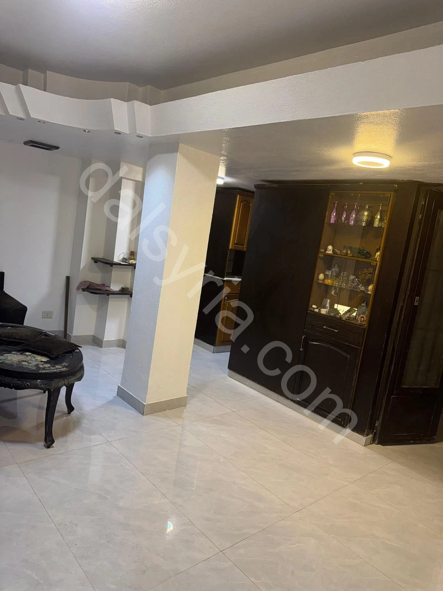 للايجار شقة 75 م في الروضة