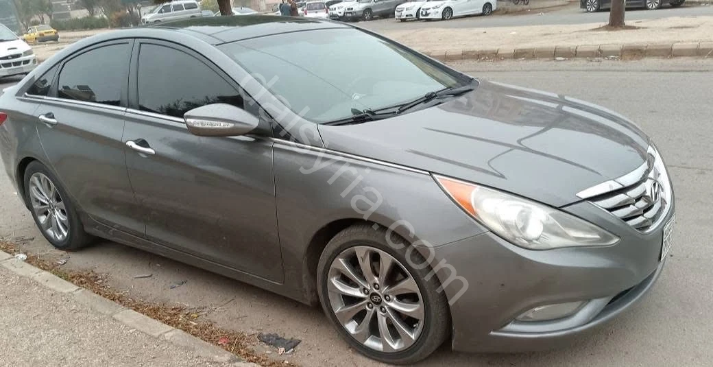 للبيع  هونداي سوناتا  2012