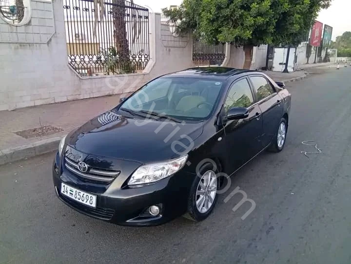 للبيع تويوتا كورولا 2008