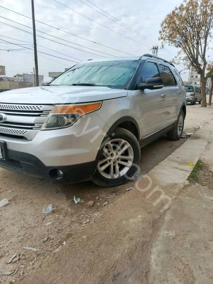 للبيع فورد اكس بلور 2015