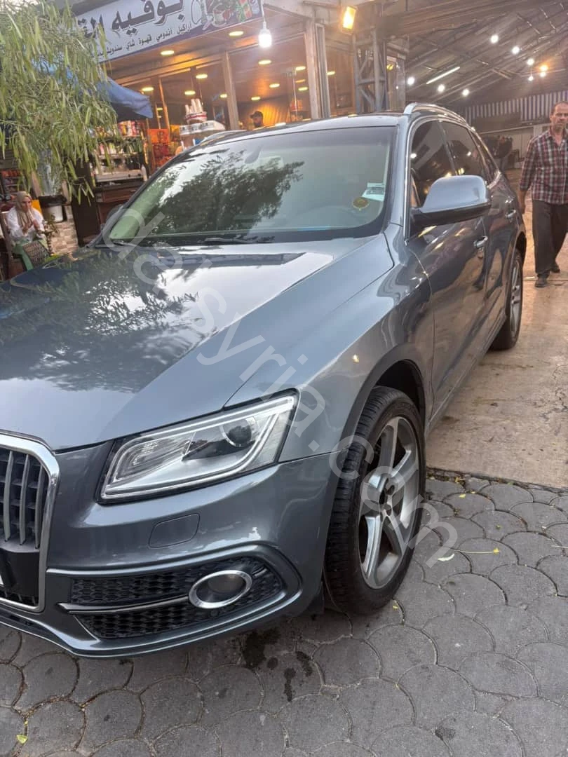 للبيع اودي سبورت باك Q5\2013