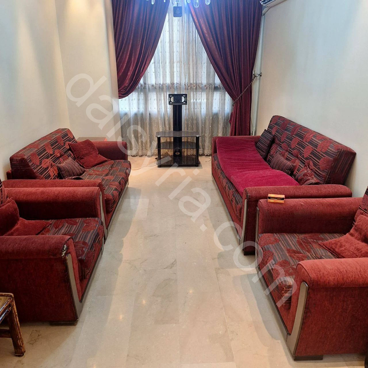 للايجار شقة 80 م في المهاجرين 