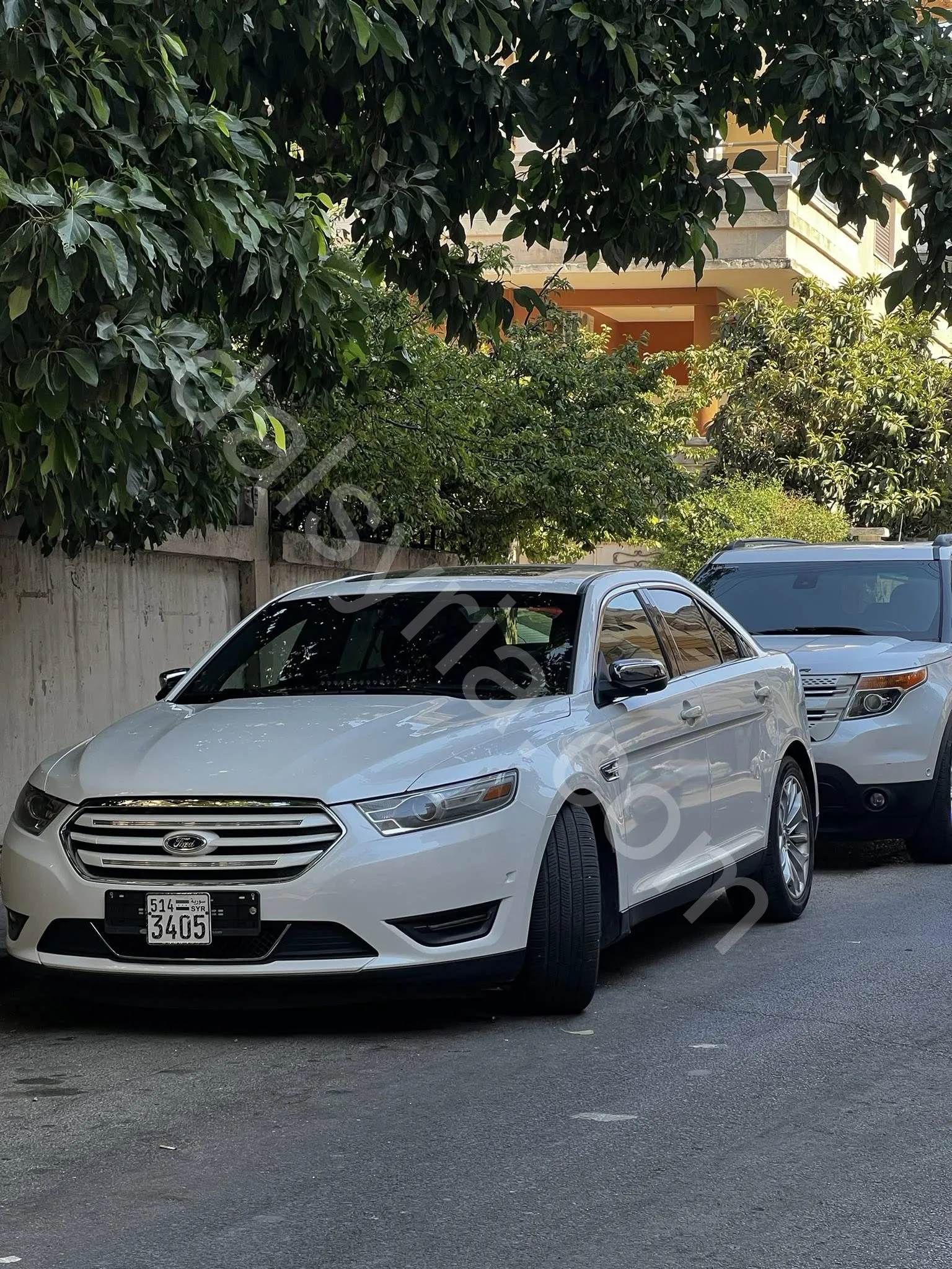 للبيع فورد تورس 2014