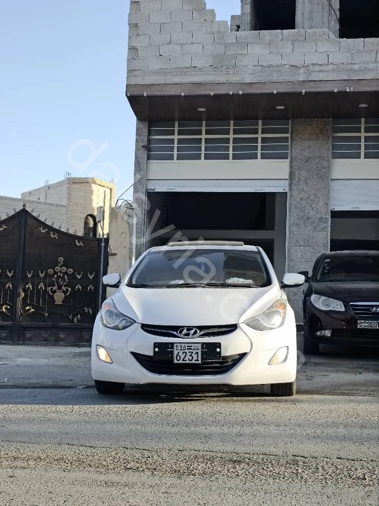 للبيع هيونداي النترا 2011