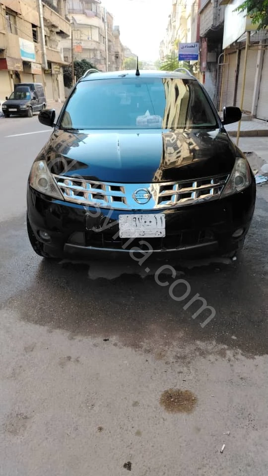 للبيع نيسان مورانو 2005