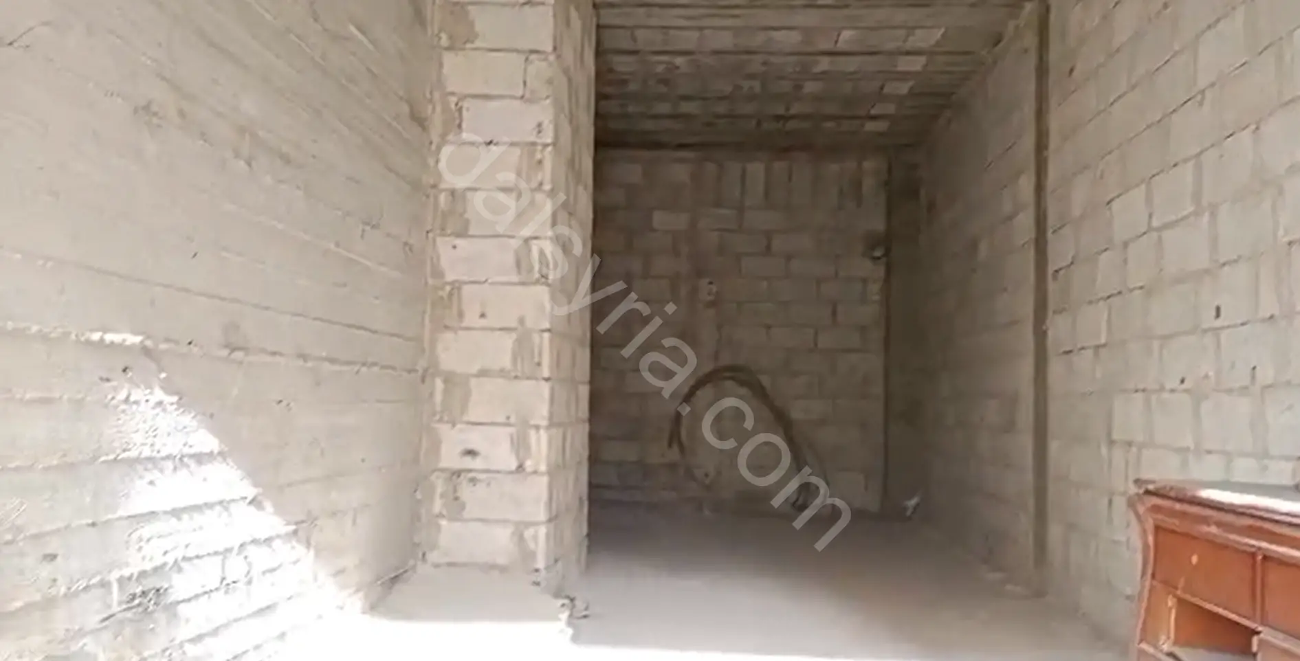 للبيع محل 40م في مزة جبل