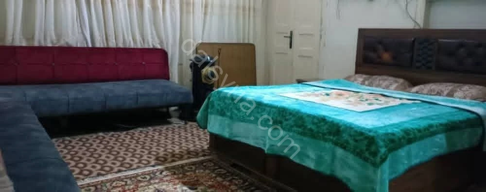 للبيع بيت عربي 130م في باب سريجة