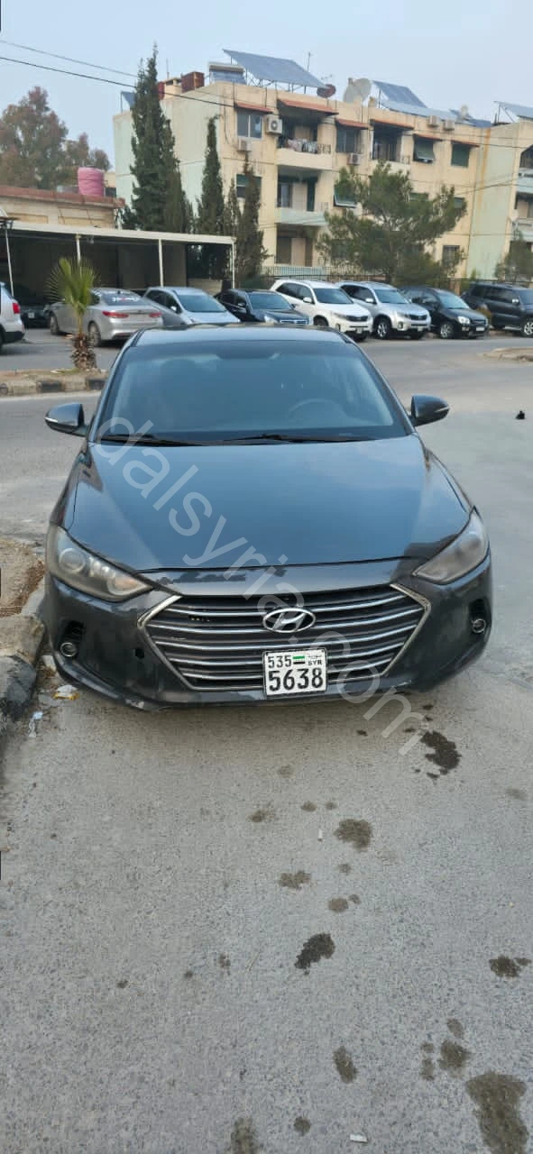 للبيع هيونداي النترا 2016