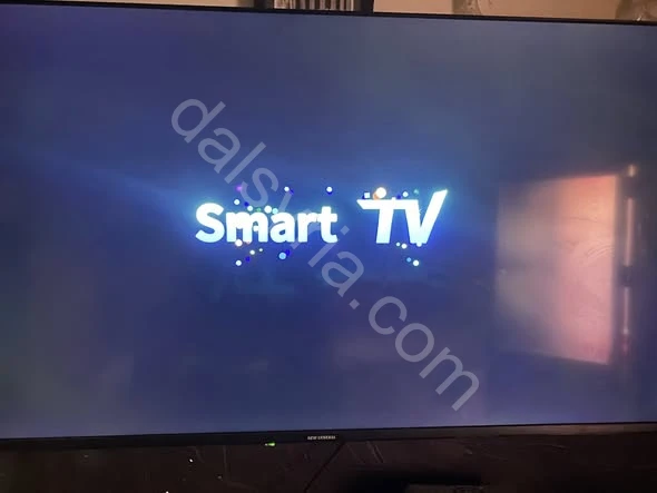 للبيع شاشة 65بوصة