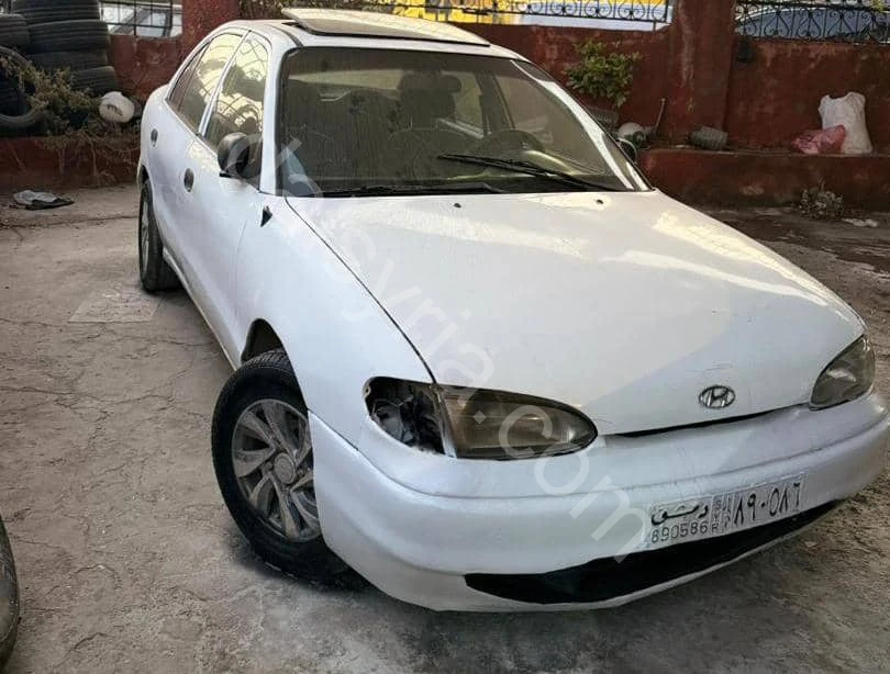 للبيع هيونداي اكسنت 1997