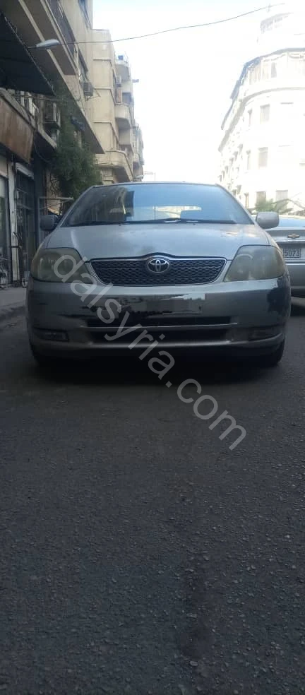 للبيع تويوتا كورولا 2003