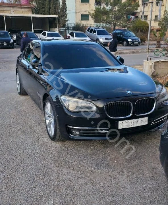 للبيع بي ام دبليو 730i\2010