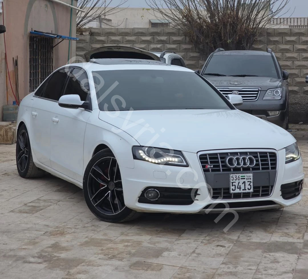 للبيع اودي A4\2011