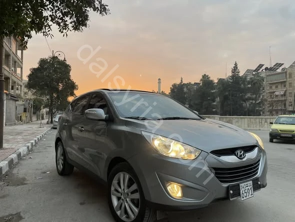 للبيع   هيونداي   توسان    2010     ديزل