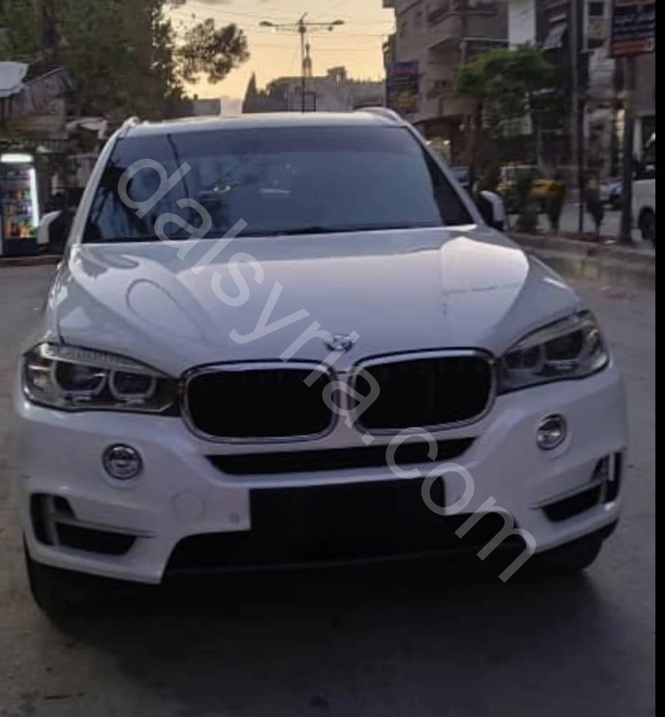 للبيع بي ام دبليو x5\2015