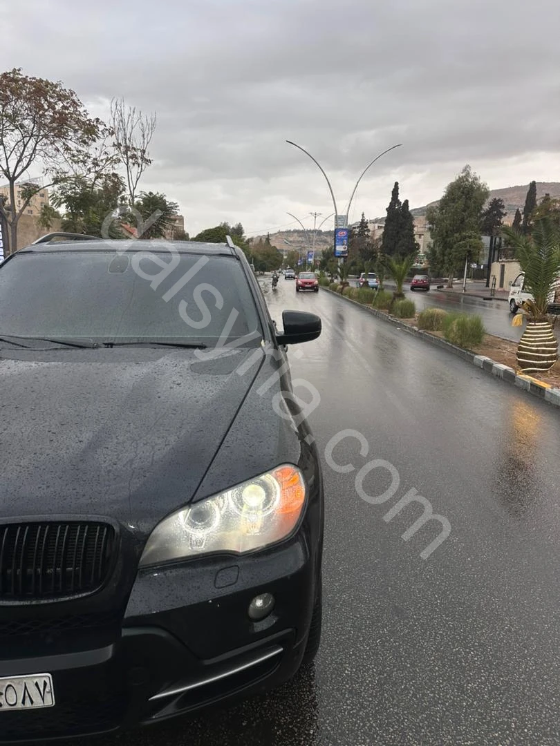 للبيع بي ام دبليو x5\2009